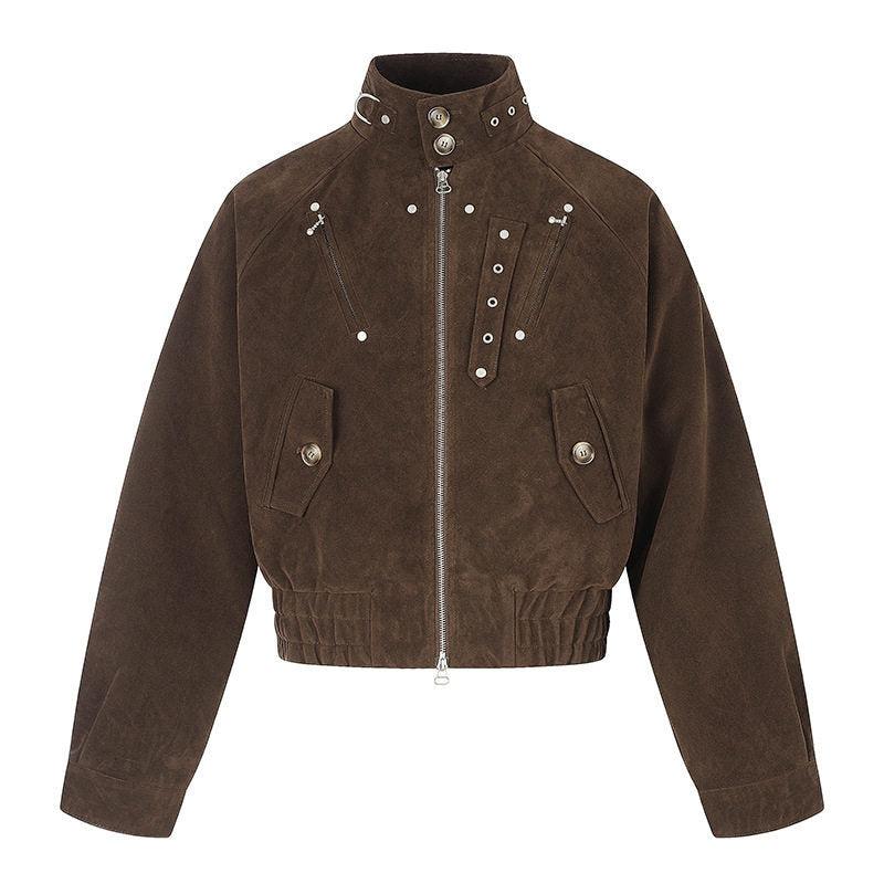Damen kurze Wildleder‑Bomberjacke mit hohem Stehkragen und metallischen Details Shop Nory