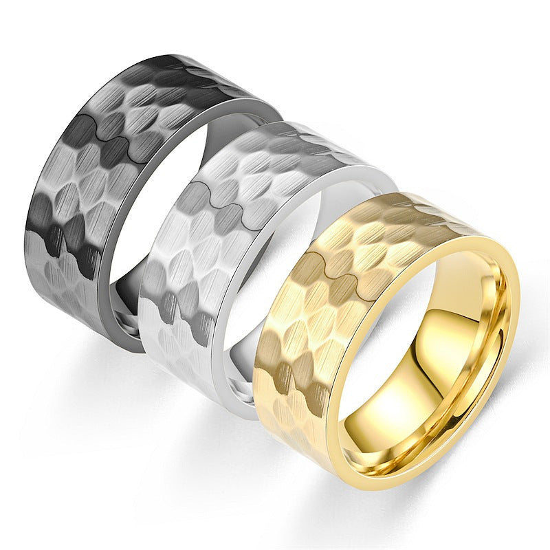 Herren Ring mit kunstvoller gehämmerter Oberfläche Shop Nory
