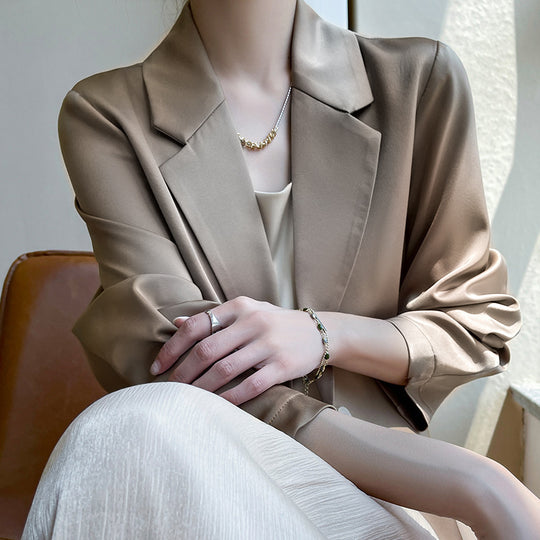 Damen Leichttaillierter Longblazer mit Knopfverschluss und Flap‑Taschen Shop Nory