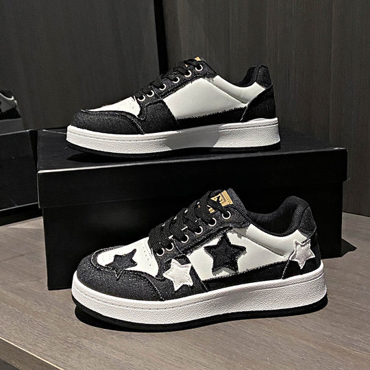 Damen Plateau-Sneaker mit Sternapplikationen und gepolstertem Innenfutter Shop Nory