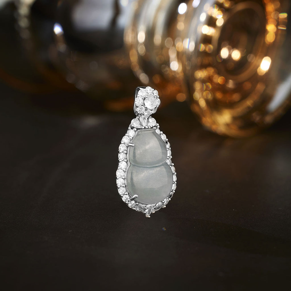 Damen Anhänger-Halskette mit ovalem Edelstein und funkelndem Zirkonia-Rahmen Shop Nory
