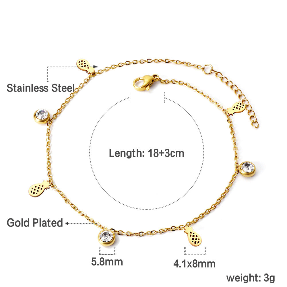 Damen zartes, goldplattiertes Armband mit funkelnden Zirkonia und herzförmigen Anhängern Shop Nory