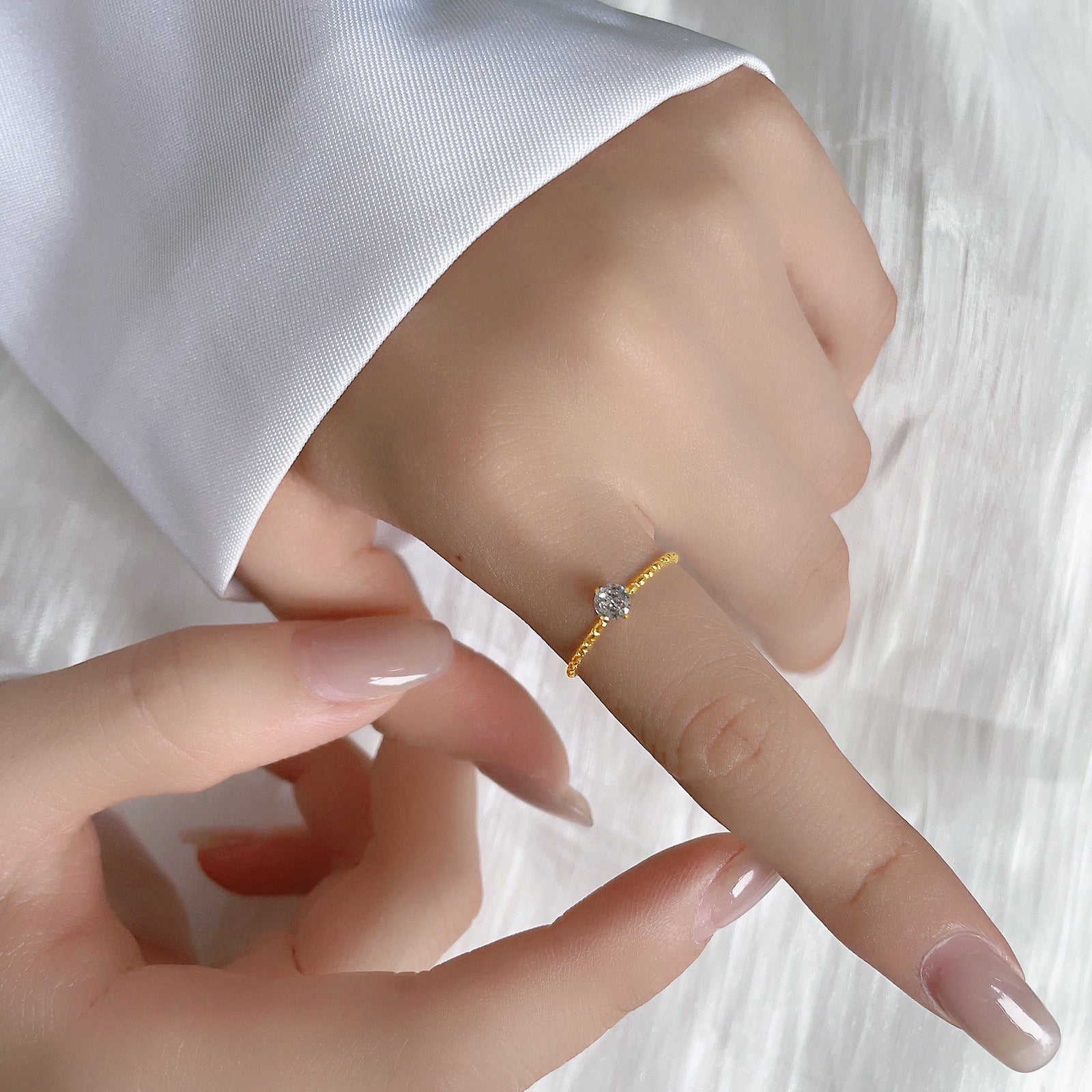 Damen Schmuckring mit edlem Kristallakzent Shop Nory