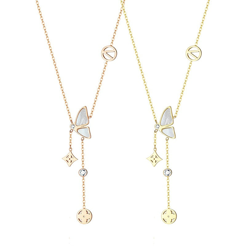 Damen Halskette mit verspieltem Schmetterlingsdesign und funkelnden Akzenten Shop Nory