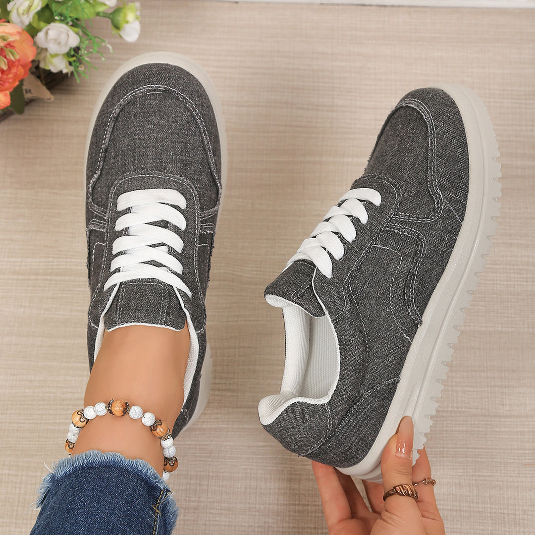 Damen lässige Denim-Sneaker mit gepolstertem Komfortfußbett und profilierter EVA-Laufsohle Shop Nory