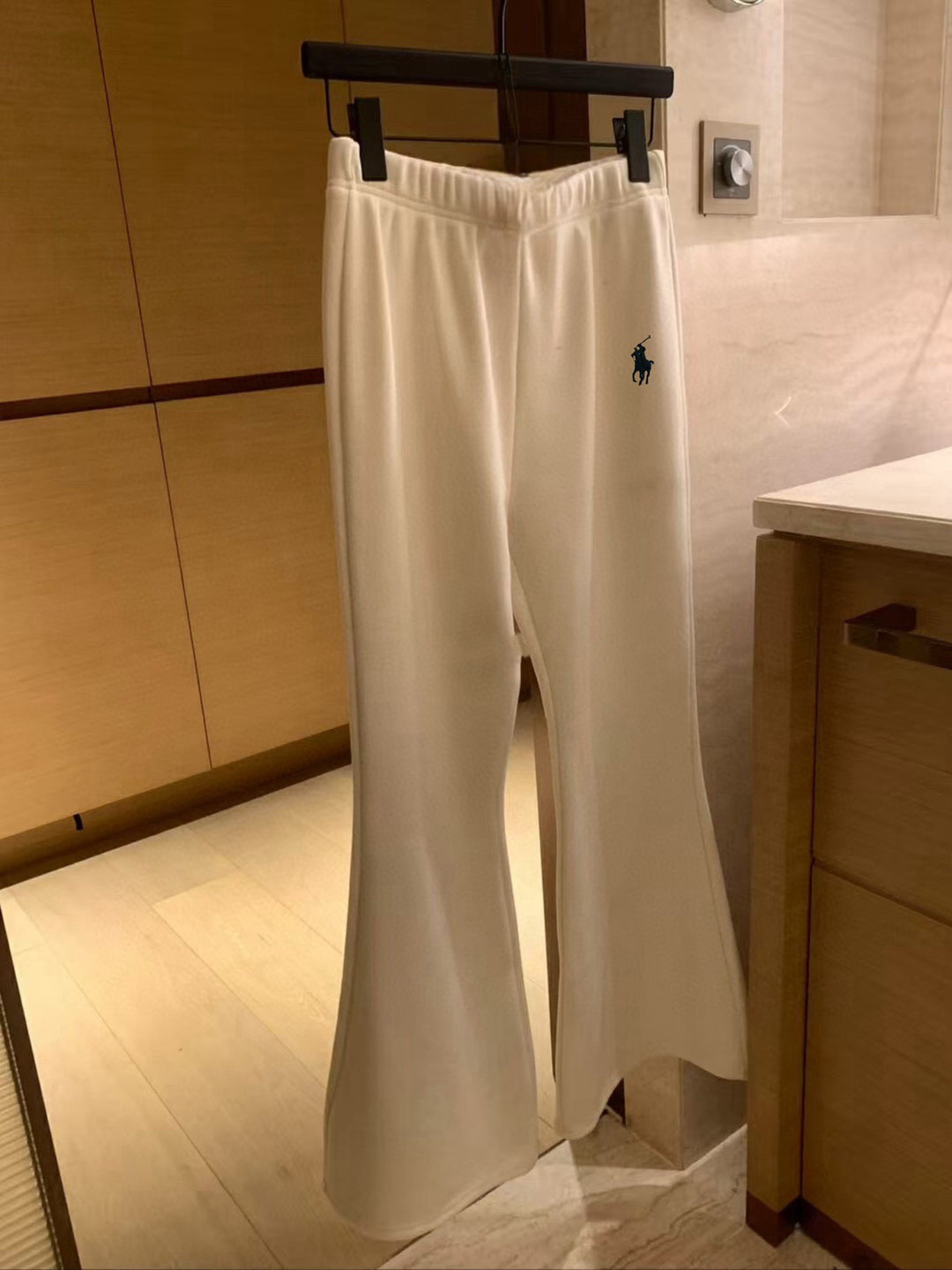 Damen Modische Sporthose Shop Nory