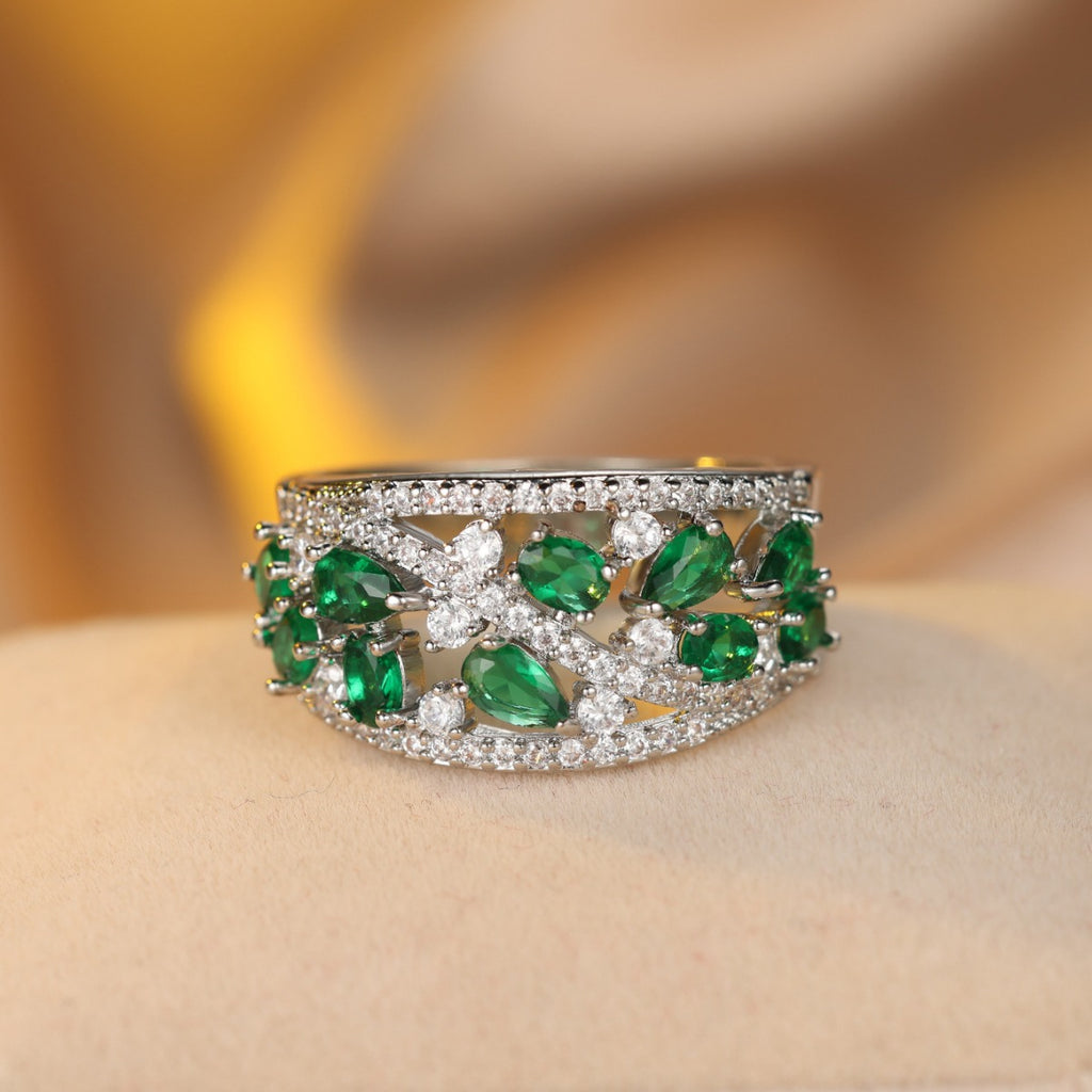 Damen Ring mit kunstvollem Rosé-Golddesign und funkelnden Zirkonia-Steinen Shop Nory