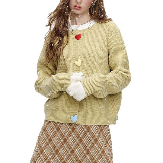 Damen Verspielter Strickpullover mit Herzknöpfen Shop Nory