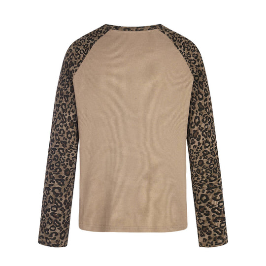 Damen Langarmshirt im Baseball-Stil mit Leopardenärmeln und Grafikprint Shop Nory
