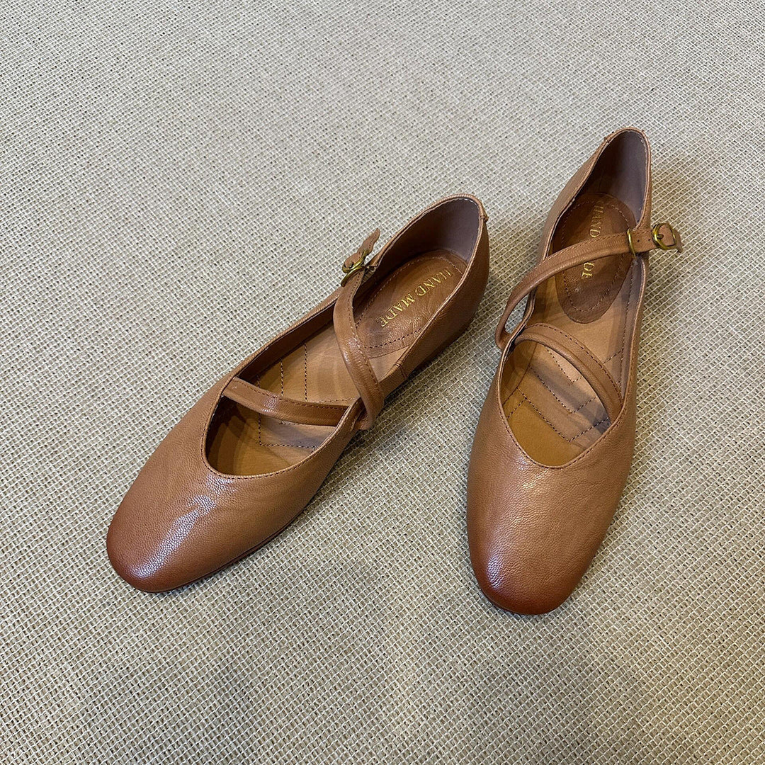 Damen Ballerina-Schuhe mit verstellbarem Riemchen und bequemem Fußbett