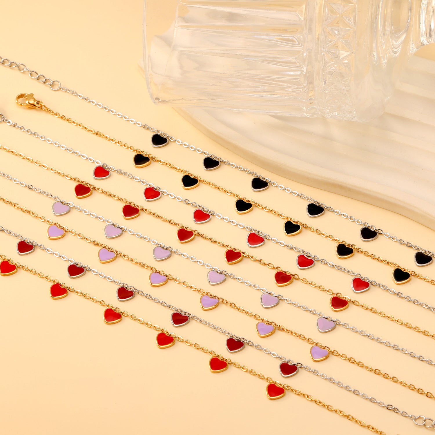 Damen modische Herz-Armband mit goldplattierten Akzenten Shop Nory