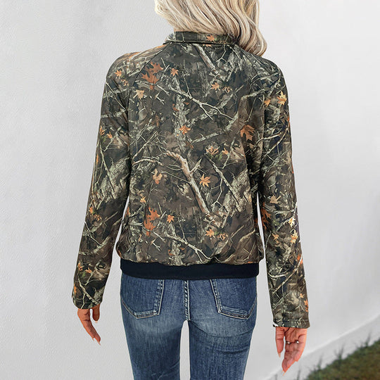 Damen Hoodie im Camouflage‑Blätterprint mit halber Druckknopfleiste und Kängurutasche Shop Nory