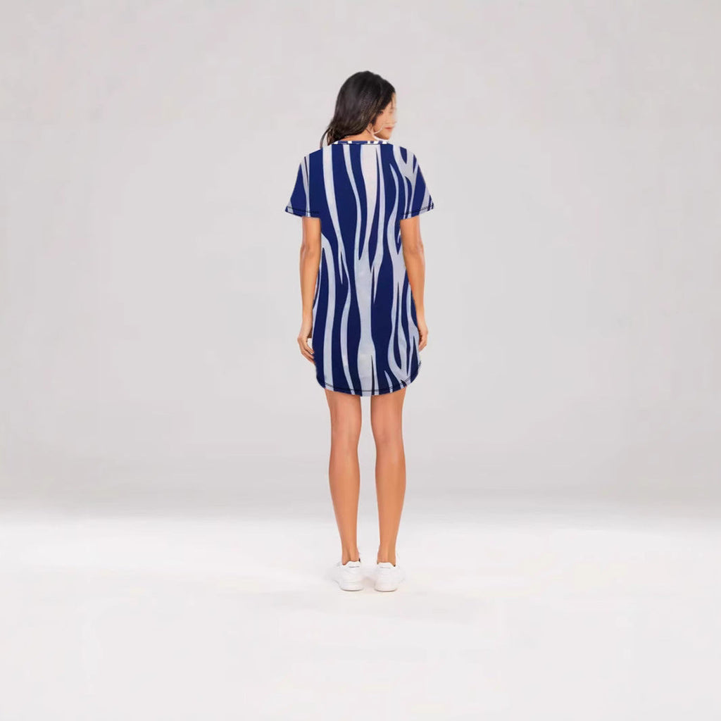Damen Kurzarm Kleid mit auffälligem Streifenmuster und bequemem Schnitt