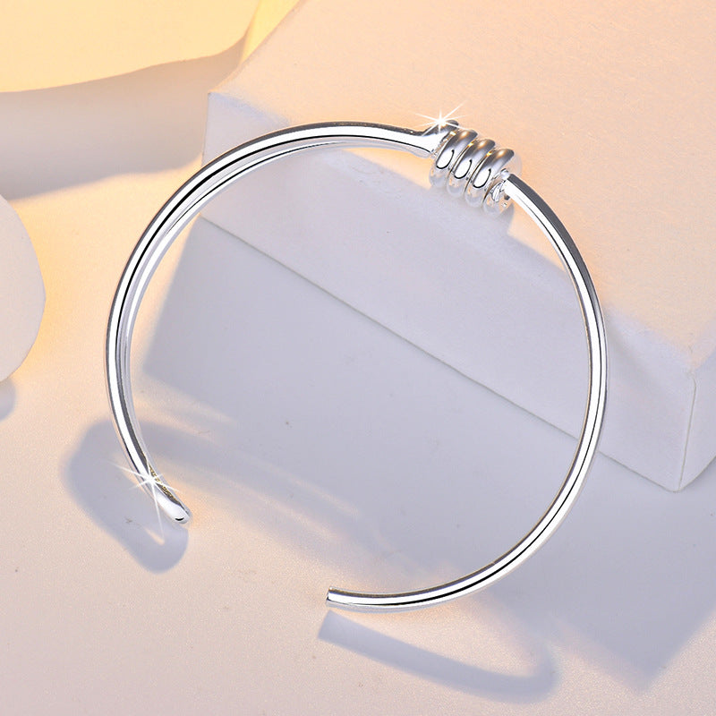 Damen Offenes Armband mit kunstvollem Spiral-Design Shop Nory