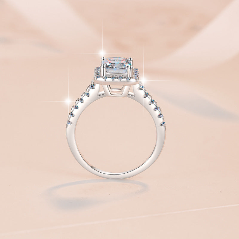 Damen Verlobungsring mit exquisiten Zirkonia-Besatz und luxuriösem Design Shop Nory