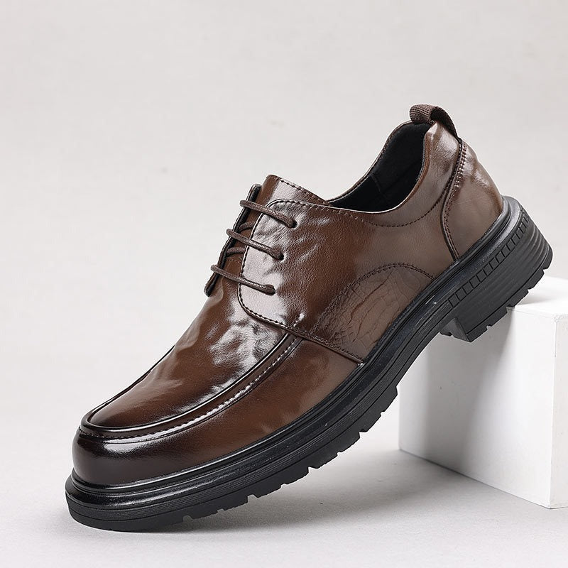 Herren Elegante Lack-Derby mit robuster Plateau-Gummisohle und gepolstertem Komfortschaft Shop Nory