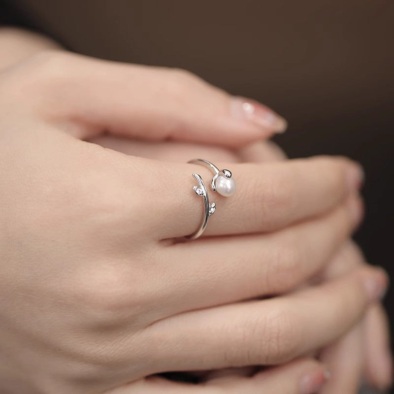 Damen Eleganter Ring mit zartem Perl- und Zirkonia-Design Shop Nory