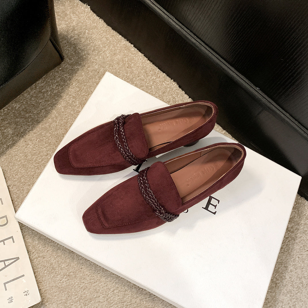 Damen Veloursleder-Loafer mit geflochtenem Riemendetail und niedrigem Blockabsatz Shop Nory