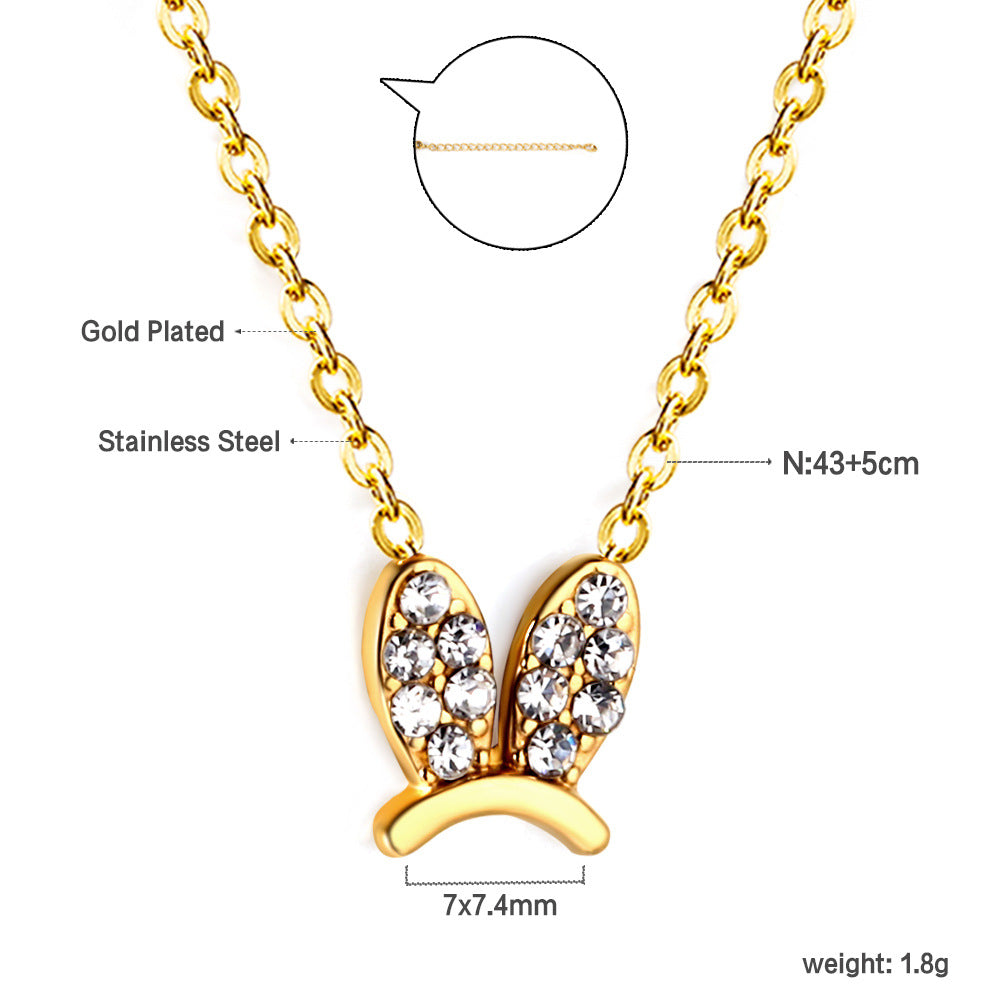 Damen Halskette mit liebevollem Herzmotiv aus goldplattiertem Edelstahl und funkelnden Zirkonia Shop Nory