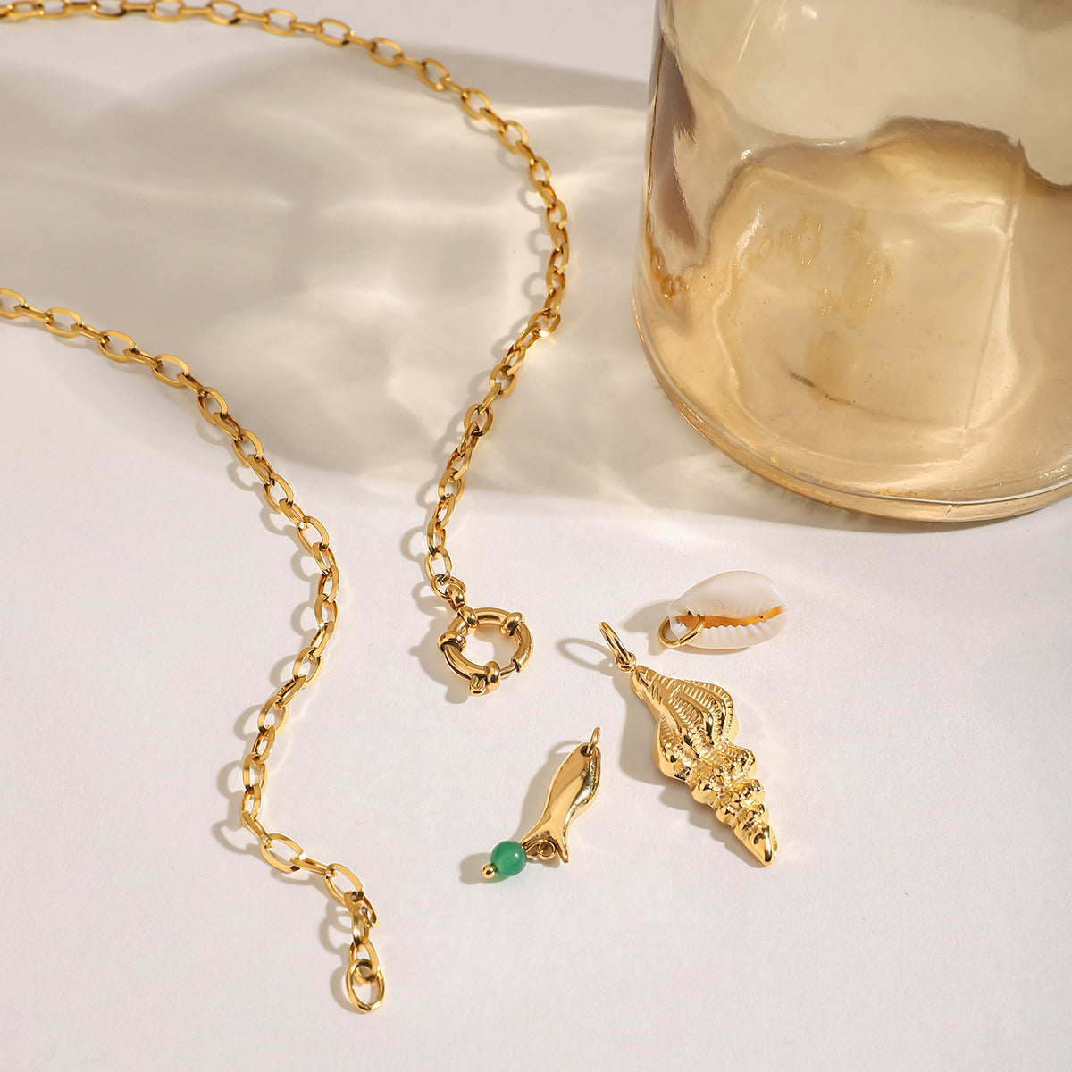 Damen elegante Halskette mit Muschel-Anhänger Shop Nory