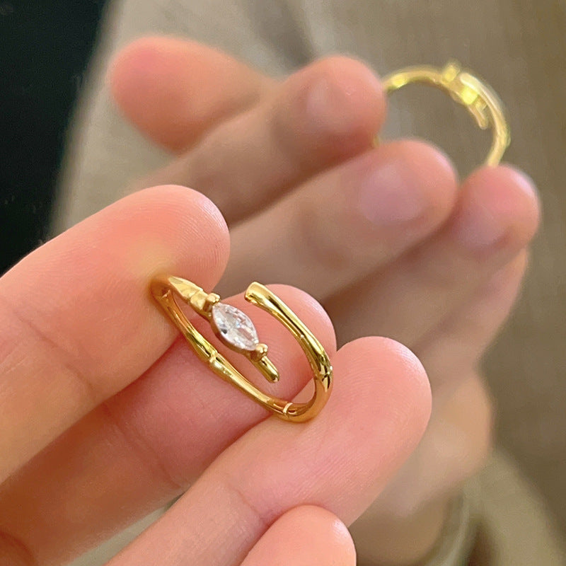 Damen Offener, eleganter Ring mit zartem Stein Shop Nory