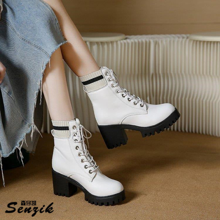Damen Schnürstiefel mit robustem Blockabsatz und elastischem Strickkragen