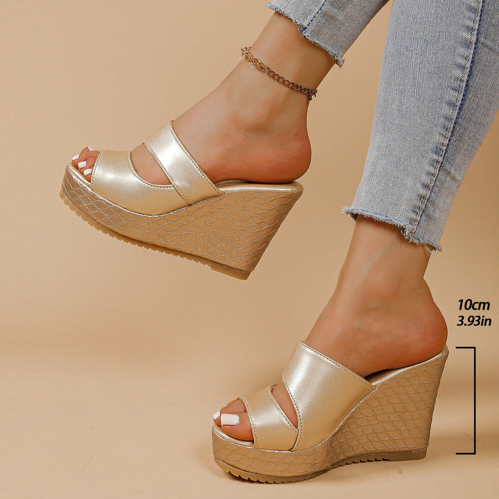 Damen Hochfront-Sandaletten mit stylischem Plateau und komfortablen Riemen Shopnory