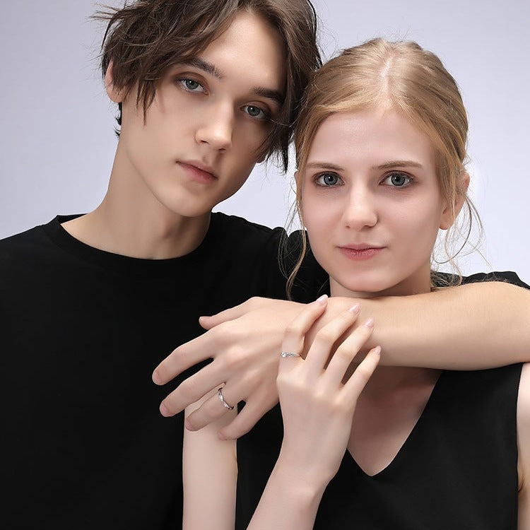 Damenring mit stilvollem Blattdesign und funkelndem Zirkonia Shop Nory