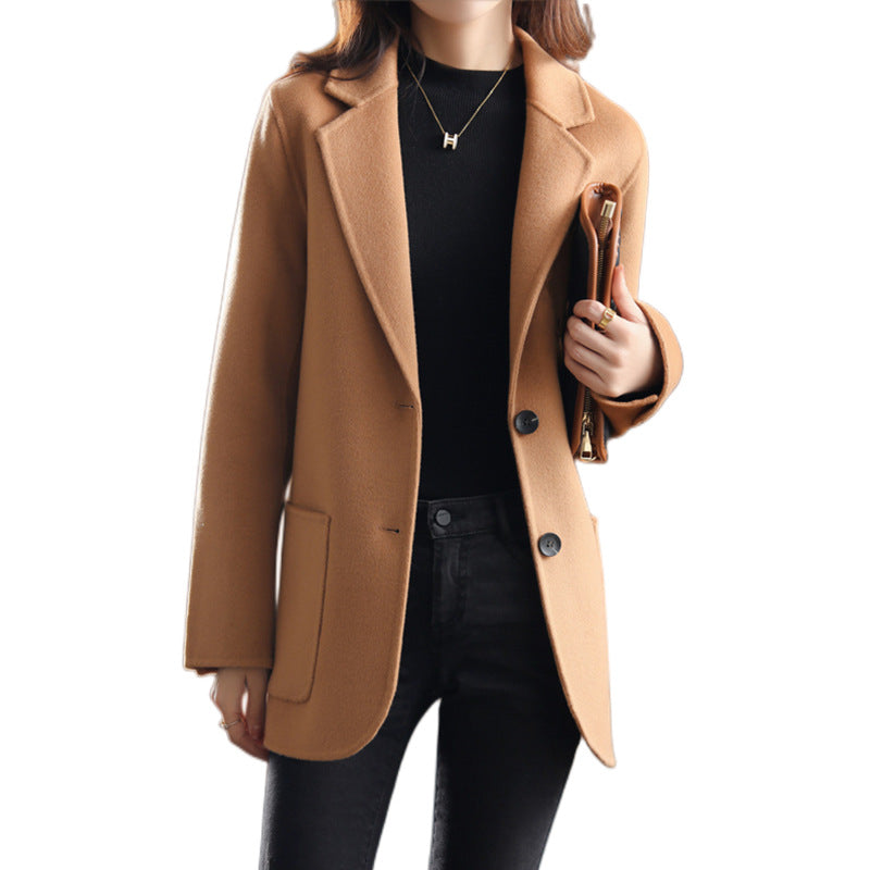 Damen eleganter Wollblazer mit klassischen Revers und strukturiertem Schnitt
