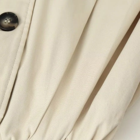 Damen Gekürzte doppeltreihige Trenchjacke mit Stehkragen, Epauletten und elastischem Saum Shop Nory