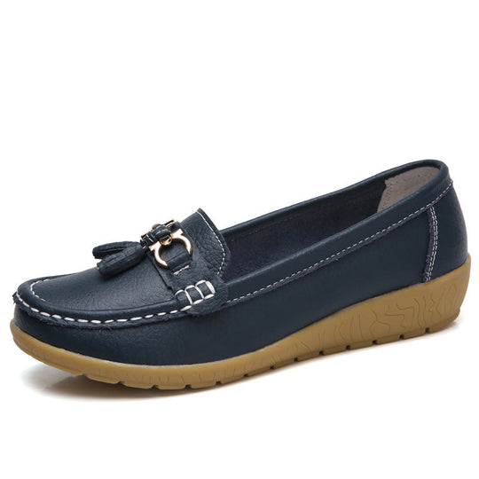 Damen Mokassins mit ornamentaler Schnalle und weicher Sohle