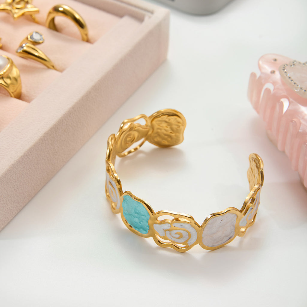 Damen Offenes Armband mit floralem Design aus hypoallergenem Edelstahl Shop Nory