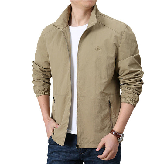 Herren Leichte Windjacke mit Stehkragen, elastischen Bündchen und verdecktem Reißverschluss Shop Nory