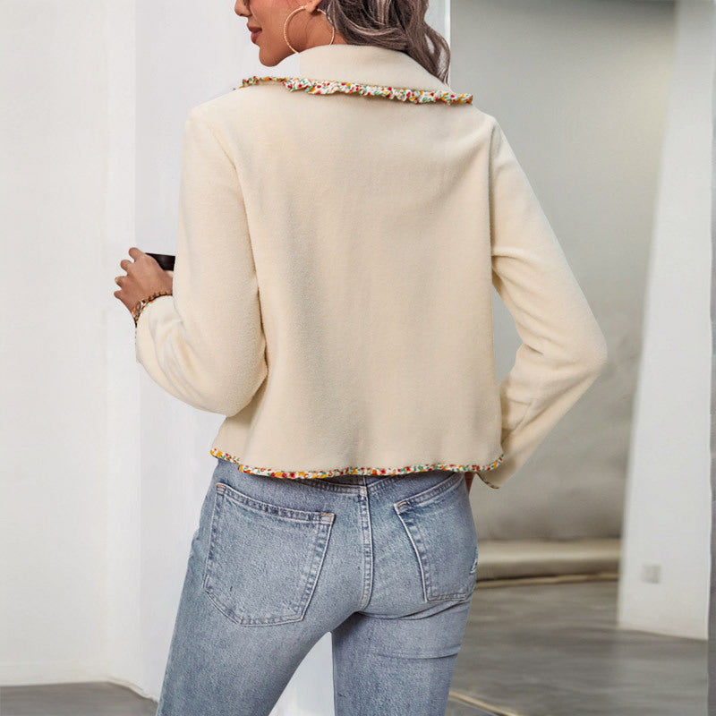 Damen Kurzjacke im Cardigan-Stil mit Zierborte, kastiger Passform und Hornoptik-Knöpfen Shop Nory
