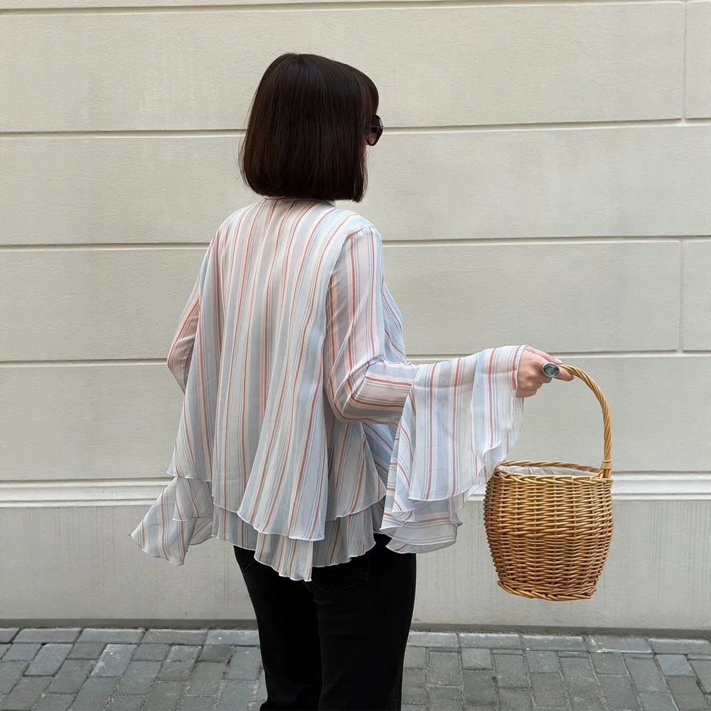 Damen Gestreifte Chiffon-Bluse mit Bindeschleife, Volant-Saum & Glockenärmeln Shop Nory