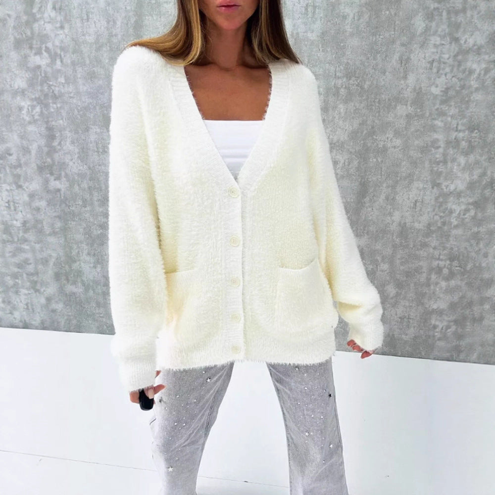 Damen Flauschiger Oversize-Cardigan mit tiefer V-Ausschnitt, Knopfleiste und Eingrifftaschen Shop Nory