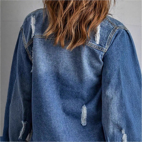 Damen Lässige Oversize-Denimjacke mit Destroyed‑Details, Hemdkragen und Fransen‑Saum Shop Nory