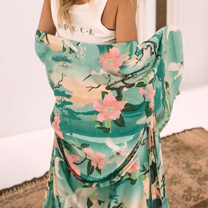 Damen eleganter Kimono mit floralem Design und weitem Schnitt Shopnory