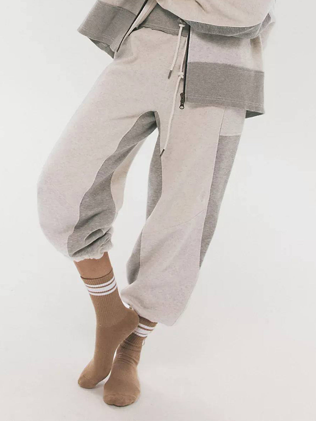 Damen Oversize‑Sweatpants im Baggy‑Cut mit hoher Bundpassform und Kordelzug Shop Nory