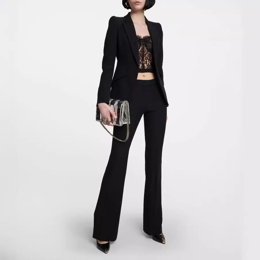 Damen Maßgeschneiderter Einreihiger Blazer mit skulpturierter Schulter und tailliertem Cut Shop Nory