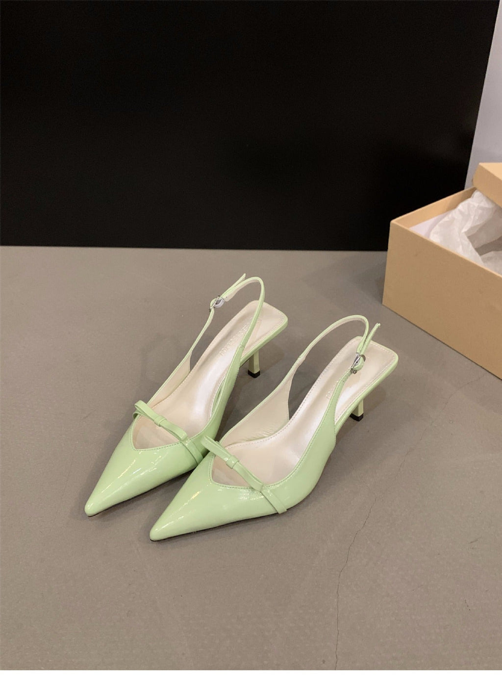 Damen Slingback-Pumps mit spitzem Design und elegantem Absatz