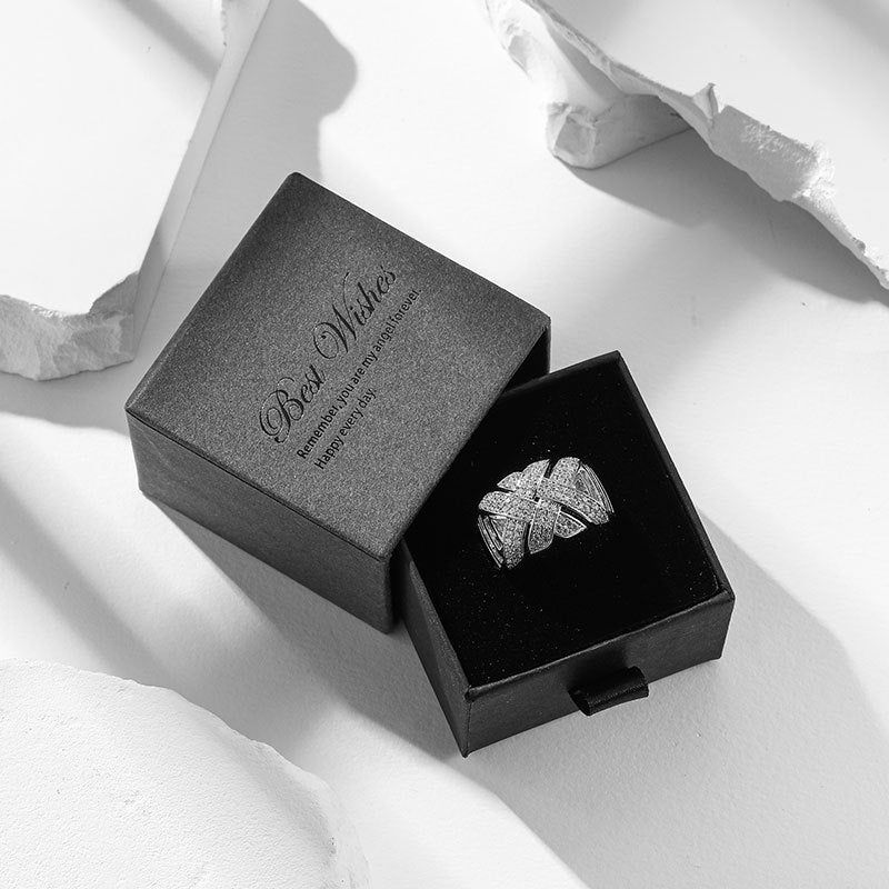 Damen glamouröser Schmuckring mit Zirkonia Shop Nory