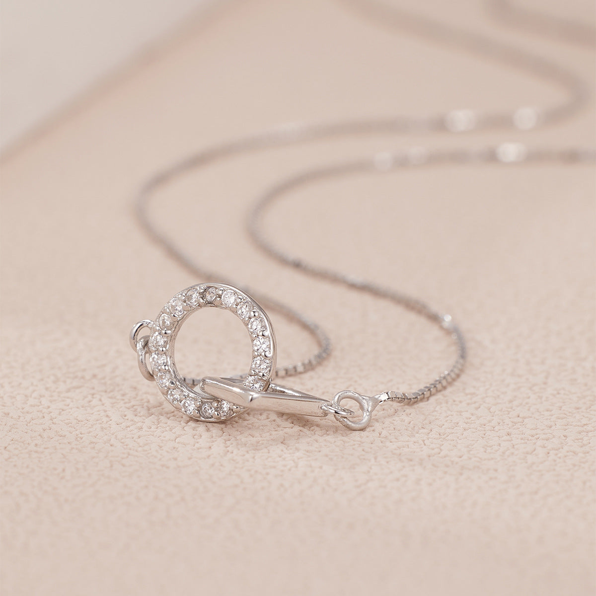 Damen Halskette mit kreativem Doppeldesign und funkelnden Kristallen Shop Nory