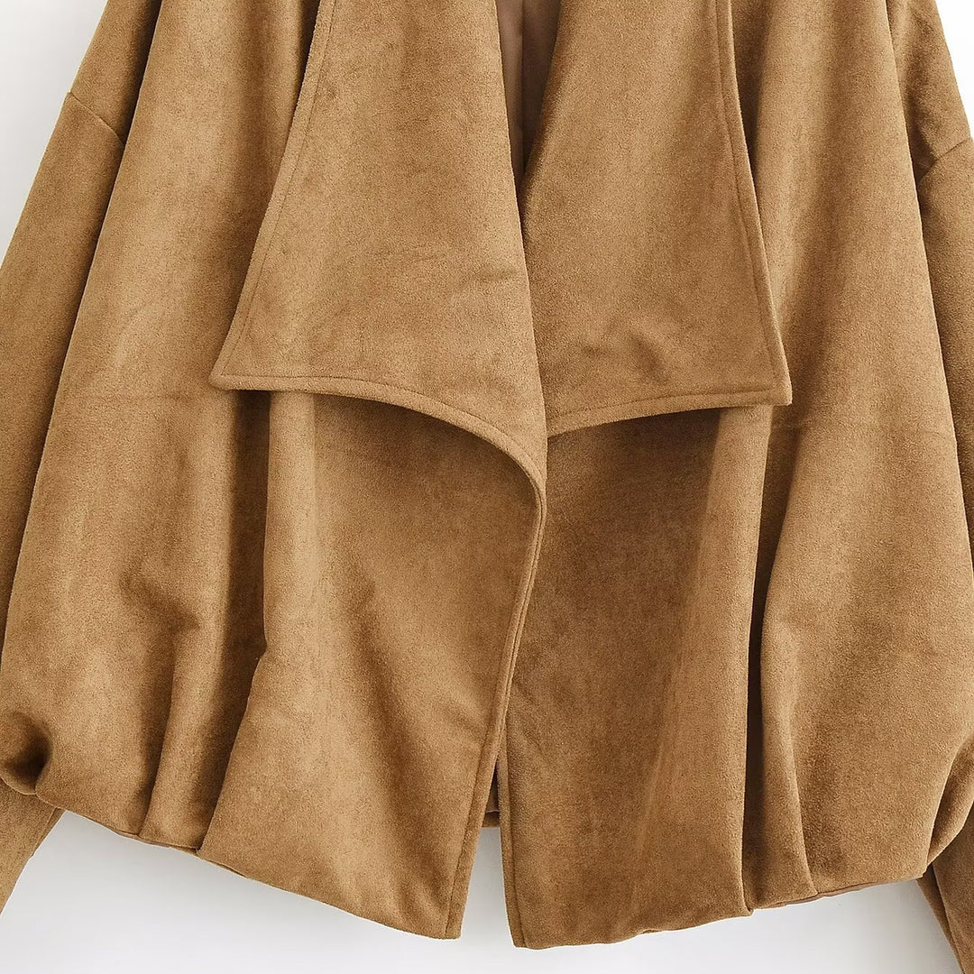 Damen Kurzjacke in Wildlederoptik mit Wasserfallkragen und balloniertem Saum Shop Nory