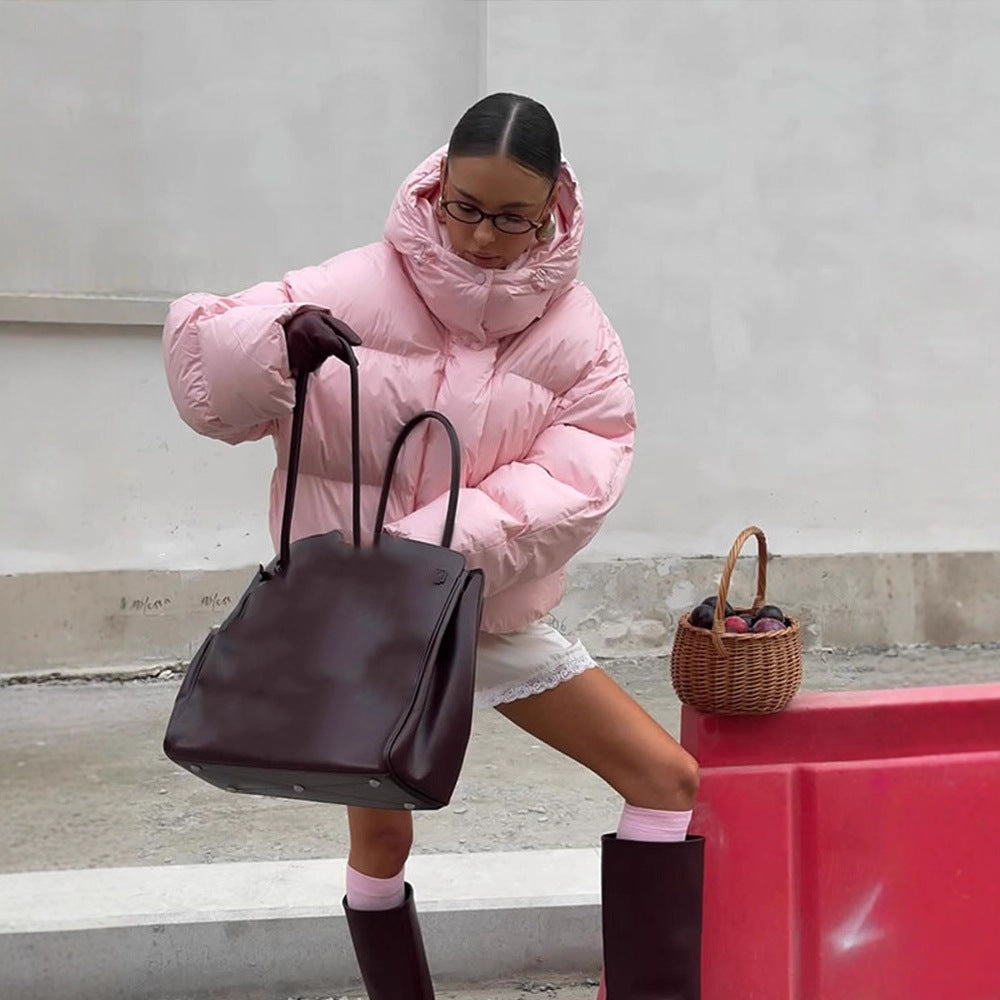 Damen kurze oversized Stepp-Daunenjacke mit Kapuze und hohem Stehkragen Shop Nory