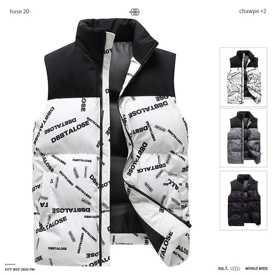 Herren Urban gesteppte Puffer‑Weste mit hohem Kragen, Kontrast-Schulterpartie und Allover‑Logodruck Shop Nory