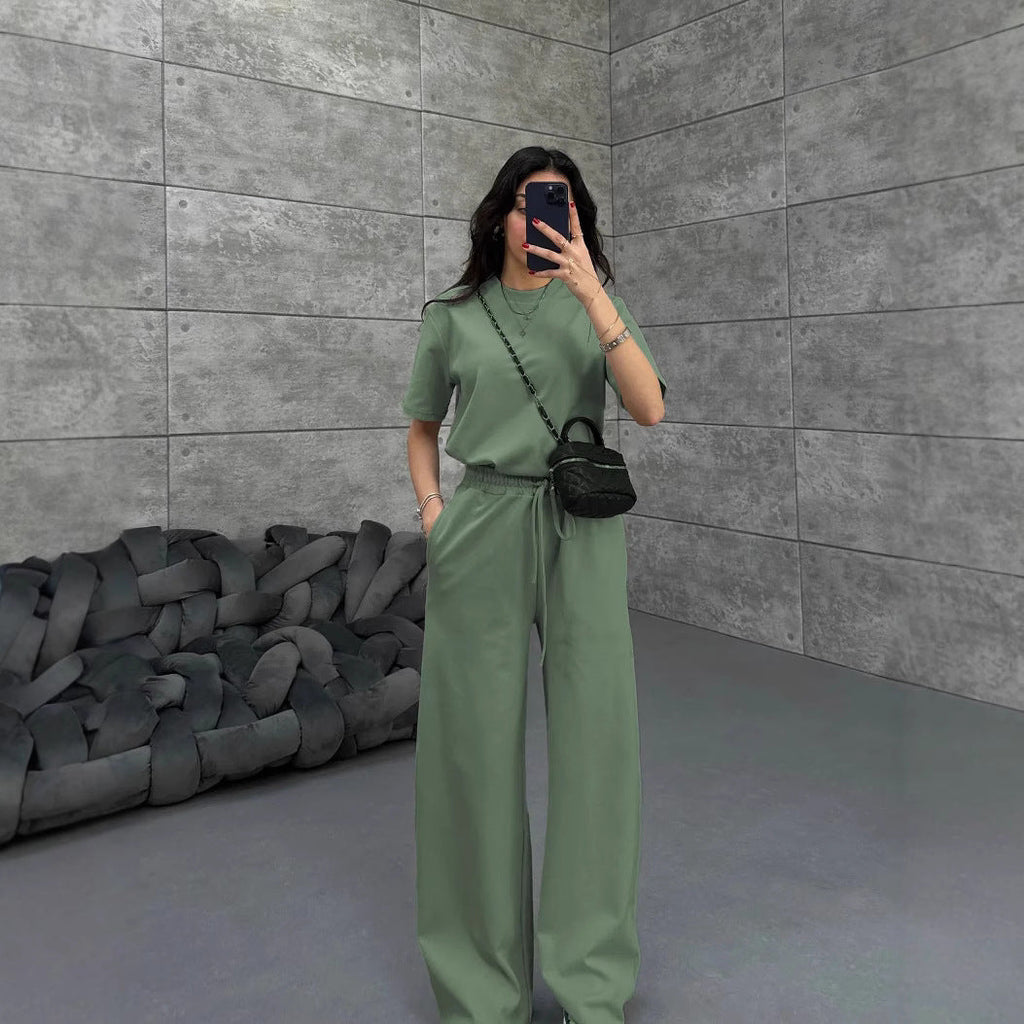 Damen Komfortabler und stilvoller Jumpsuit mit weitem Bein