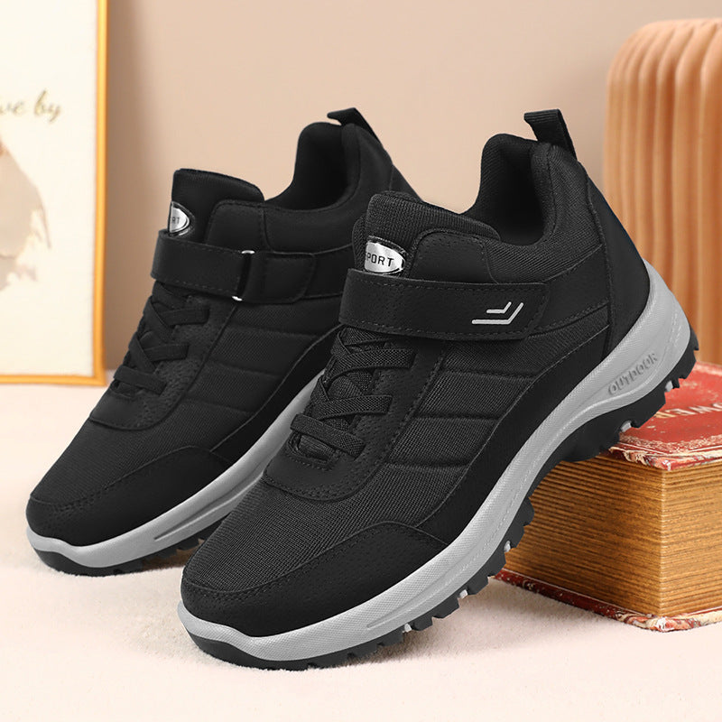 Herren nan multifunktionaler Outdoor-Halbschuh mit Klettriemen, stoßdämpfender EVA-Zwischensohle und griffiger Trailsohle Shop Nory