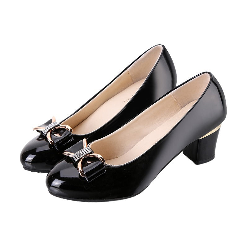 Damen Elegante Ballerinas mit glänzendem Obermaterial und schicker Schleifenverzierung