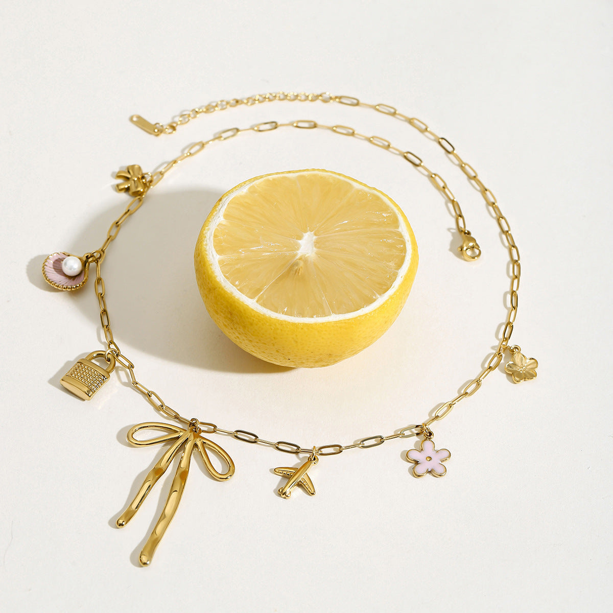 Damen Halskette mit verspieltem Charms-Design aus hypoallergenem Edelstahl Shop Nory